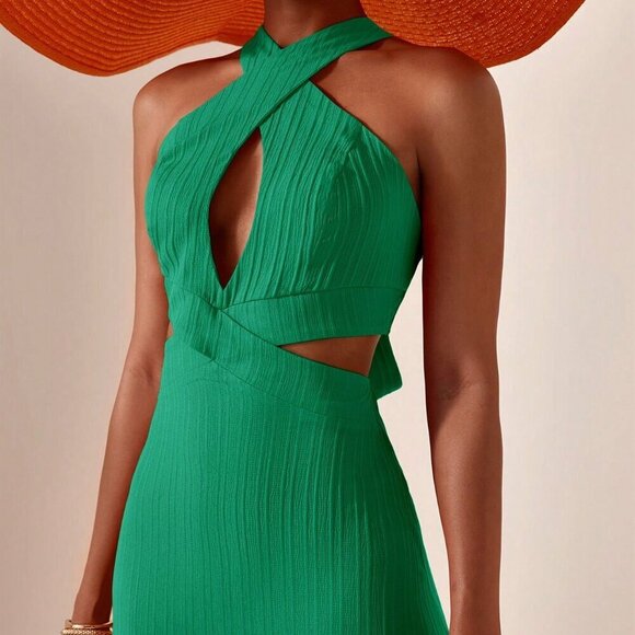 Green Casual Women's Halter Neck Textured Fabric Maxi Dress - Picture 7 of 7